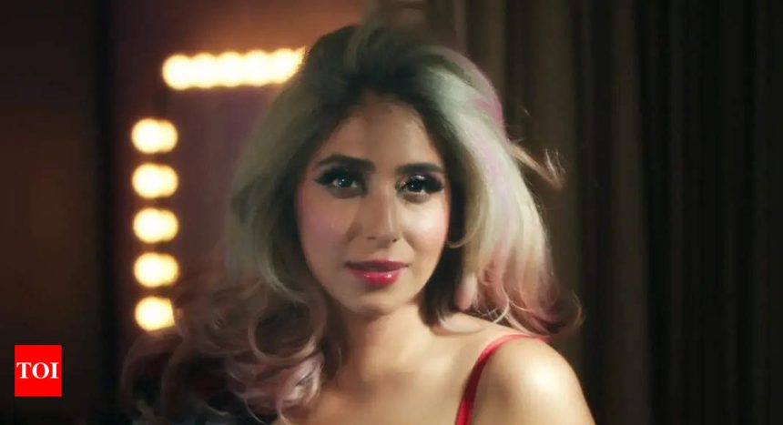 Neha Bhasin reflects on 'Guess Who?' paparazzi videos that caused trolling and mental health struggles: 'Instagram has now become like a porn hub'