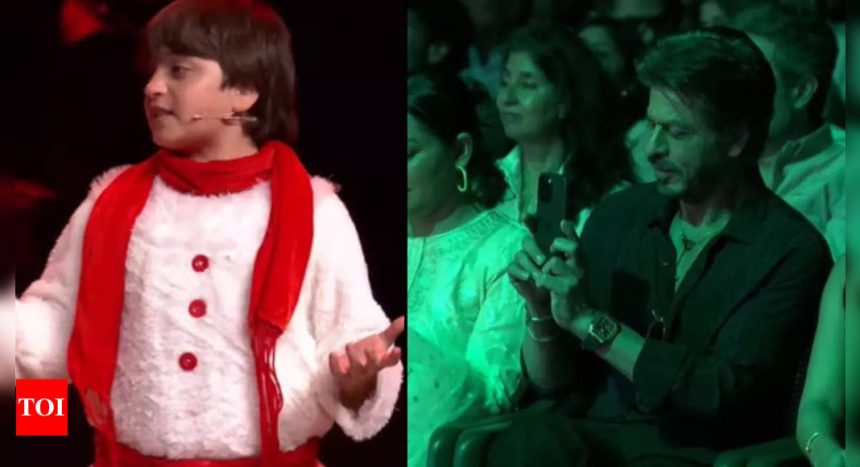 Shah Rukh Khan captures AbRam's Christmas play at Ambani school annual day: Watch video | Hindi Movie News