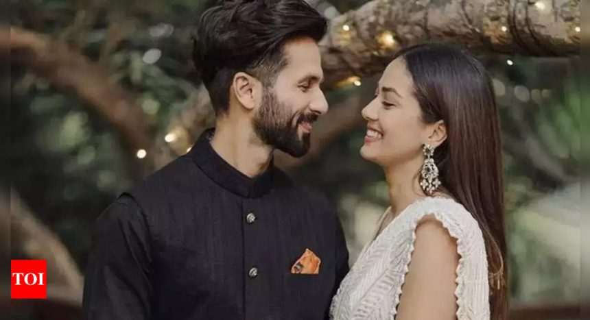 Shahid Kapoor's romantic comment on wife Mira Rajput's PIC proves that the 'Ishq Vishq' actor is such a green flag! - See inside | Hindi Movie News