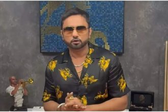 Yo Yo Honey Singh supports the fan's claim that Badshah doesn't deserve to be a singer | Hindi Movie News