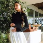 Athiya Shetty cradles her baby bump in new pictures, Suniel Shetty, Sobhita Dhulipala, Sonakshi Sinha, Aditi Rao Hydari shower blessings | Hindi Movie News