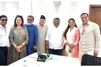 Cintaa delegation meets Labour Minister for urgent reforms: 'If someone gets injured, all we hear is that Johnny Lever, Shah Rukh Khan, or Akshay Kumar helped them' - Exclusive |