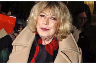 Pop icon Marianne Faithfull passes away at 78; Mick Jagger mourns her death |