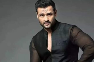 Rohit Roy recalls losing 16 kgs in 25 days for Shootout at Lokhandwala; calls extreme diets ‘dangerous and stupid’: 'Hollywood actors who have followed similar diets have even died' | Hindi Movie News