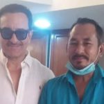 Saif Ali Khan gives auto rickshaw driver Rs, 50,000 for taking him to the hospital; meets him and expresses gratitude - EXCLUSIVE | Hindi Movie News