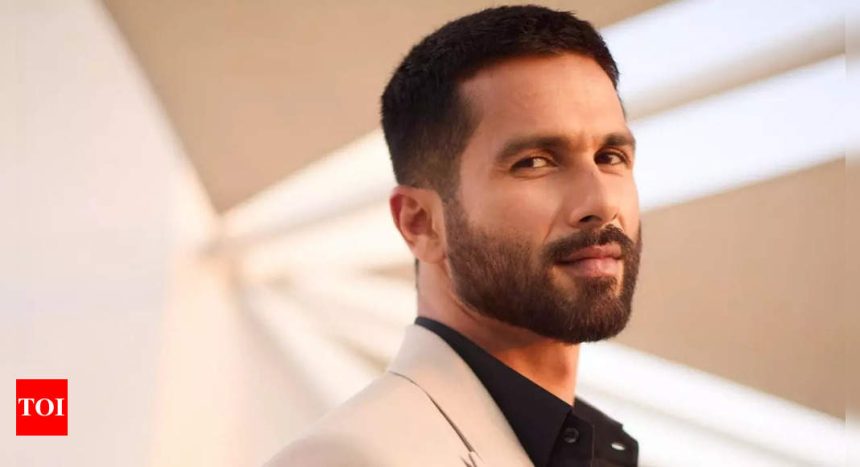 Shahid Kapoor recalls living in rented houses, not having money for clothes and feeling victimised: 'Some people struggle in a BMW, I came after giving 250 auditions' | Hindi Movie News