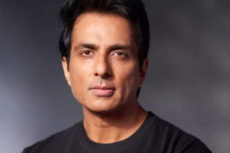 Sonu Sood reveals there are no locks in his house and cupboards are always unlocked: 'I am comfortable saying this on camera' | Hindi Movie News