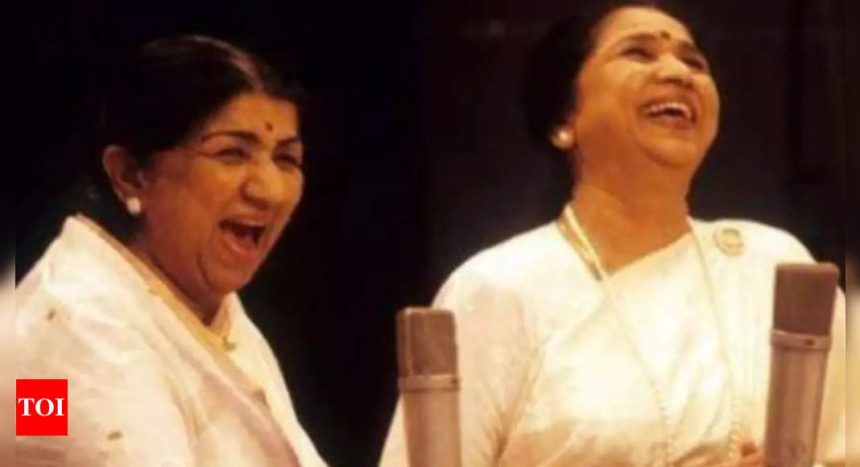 Asha Bhosle reveals why she and Lata Mangeshkar always wore white sarees: 'Aur colour pehnege toh aur kaale dikhengay' | Hindi Movie News