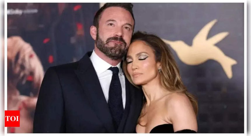 Jennifer Lopez shares first post after being declared 'OFFICIALLY SINGLE' following divorce from Ben Affleck; sings 'Boy, watch me walk it out...' |