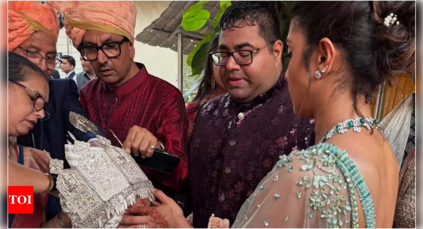 Priyanka Chopra helps brother Siddharth Chopra with sehra at his wedding with Neelam Upadhyaya: See inside pictures | Hindi Movie News