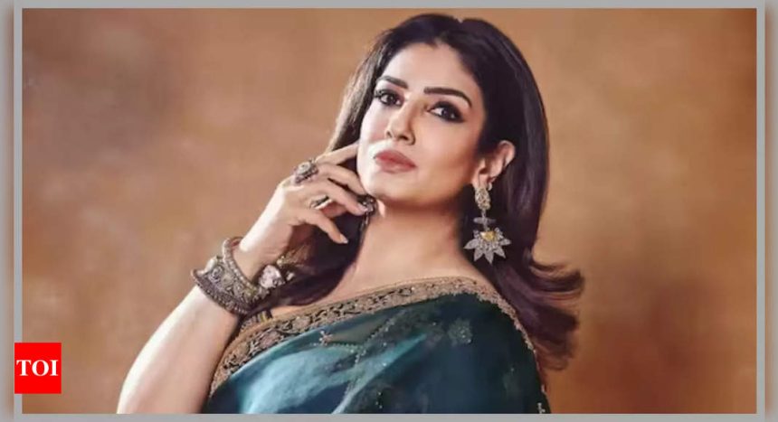 Raveena Tandon wins internet after she gifts her wedding bangles with her name engraved on it to a bride at mass marriage event; fans REACT |