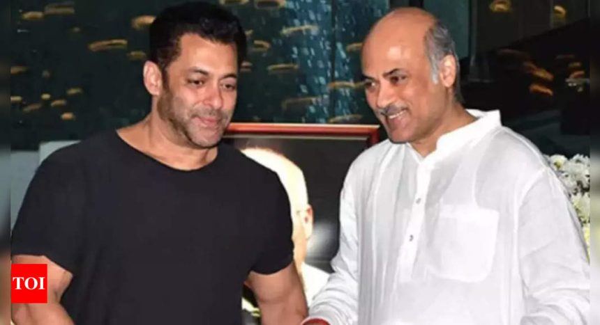 Salman Khan is not worried about making a fool of himself, says Sooraj Barjatya: ‘He connects to the ordinary man' | Hindi Movie News