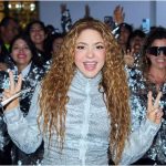 Shakira gets forced to cancel Colombia concert due to stage malfunction |