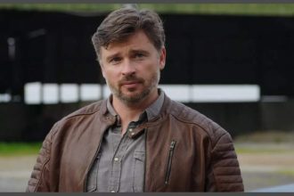 Tom Welling gives a surprise appearance at MegaCon, amid his controversial DUI arrest drama |