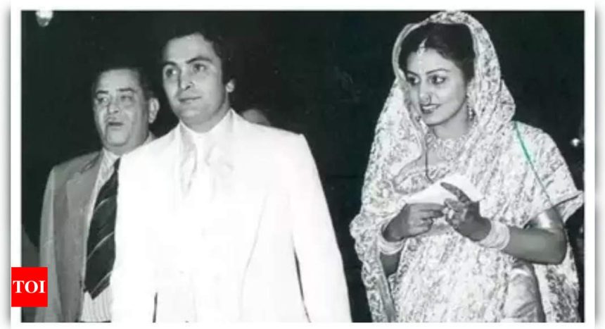 When Neetu Kapoor yelled at father-in-law Raj Kapoor mistaking him for Rishi Kapoor on phone: 'I was very embarassed' |