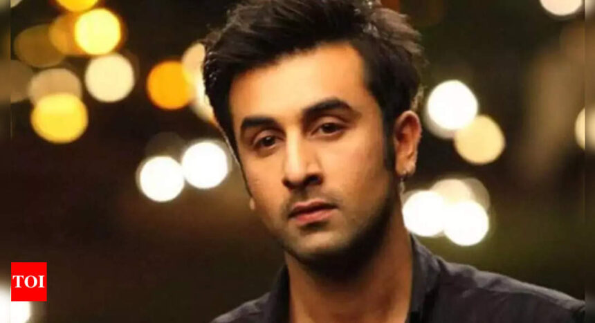 Hanif Zaveri addresses Ranbir Kapoor's 'casanova' image before marrying Alia Bhatt: 'Aap Raj Kapoor, Shammi Kapoor, unke daddy Rishi Kapoor ko dekh lijiye' | Hindi Movie News