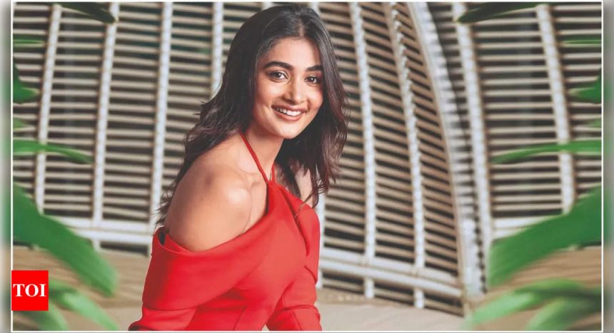 Pooja Hegde Aims to Make a Big Splash in Bollywood, Emphasizes the Need for Opportunities |