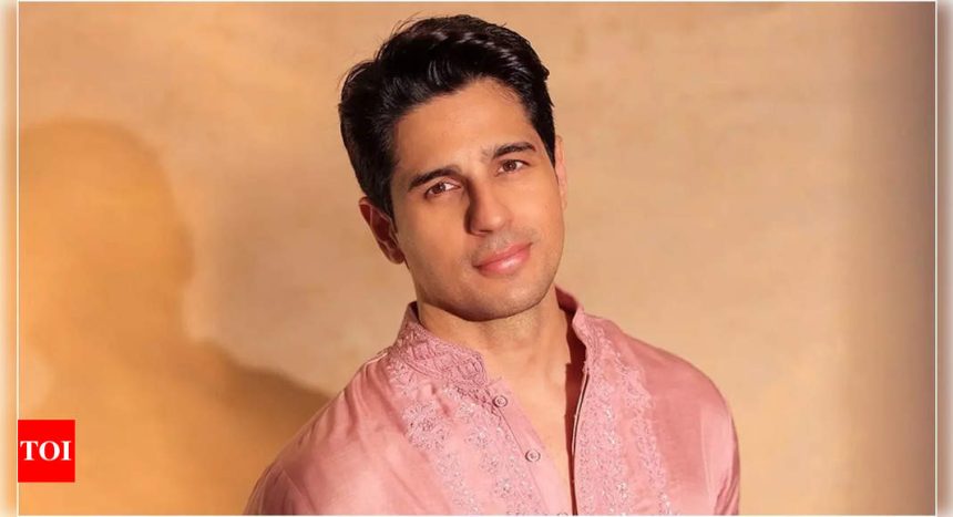 Sidharth Malhotra reveals his father Sunil Malhotra has been unwell for some time: 'I get scared or angry at times, tend to be a little more harsh on my mother' | Hindi Movie News