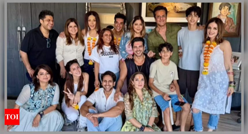 Sussanne Khan's fun Holi post features boyfriend Arslan Goni, son Hridaan, brothers Zayed Khan and Fardeen Khan - See post |